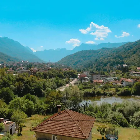 Horizontes Azules Ostanak kod kuće